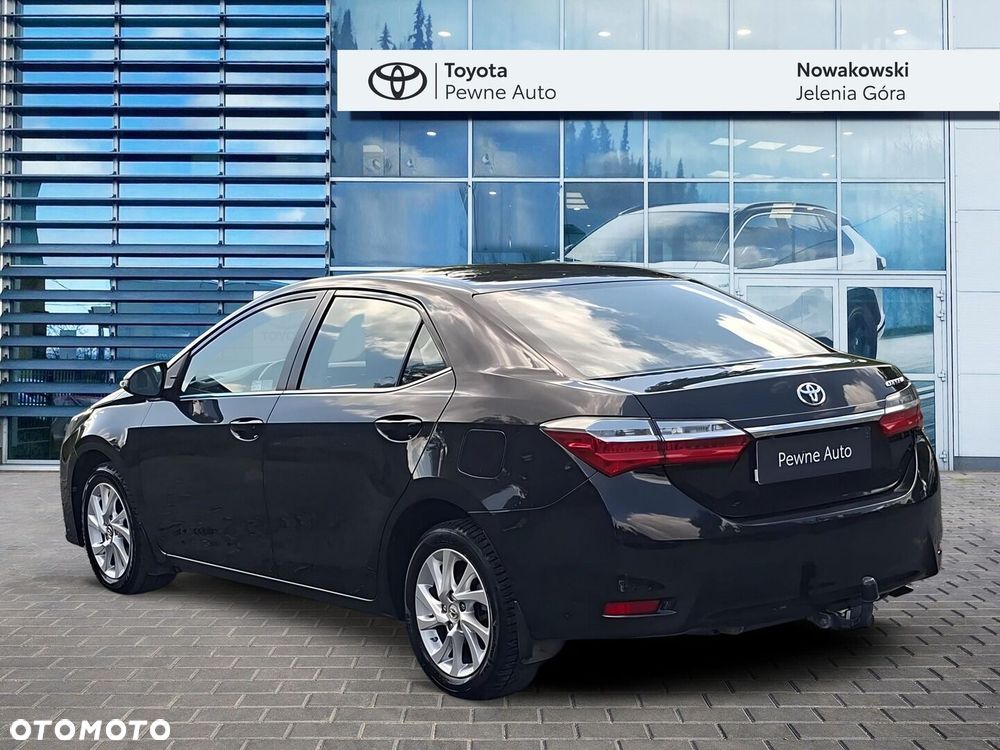 Toyota Corolla - 8