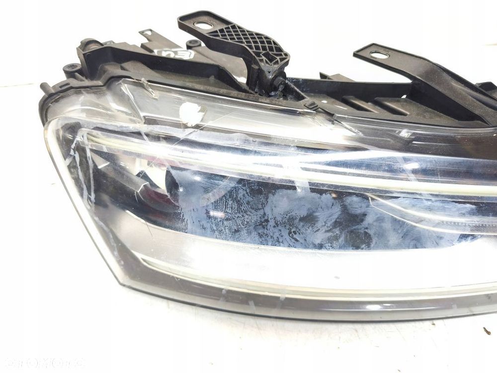 REFLEKTOR LAMPA PRAWY PRZÓD XENON LED AUDI Q3 8U 8U0941006 EU USZKODZONA - 5