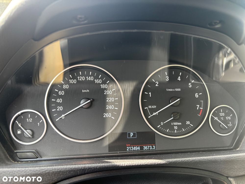 BMW Seria 3 318i - 5