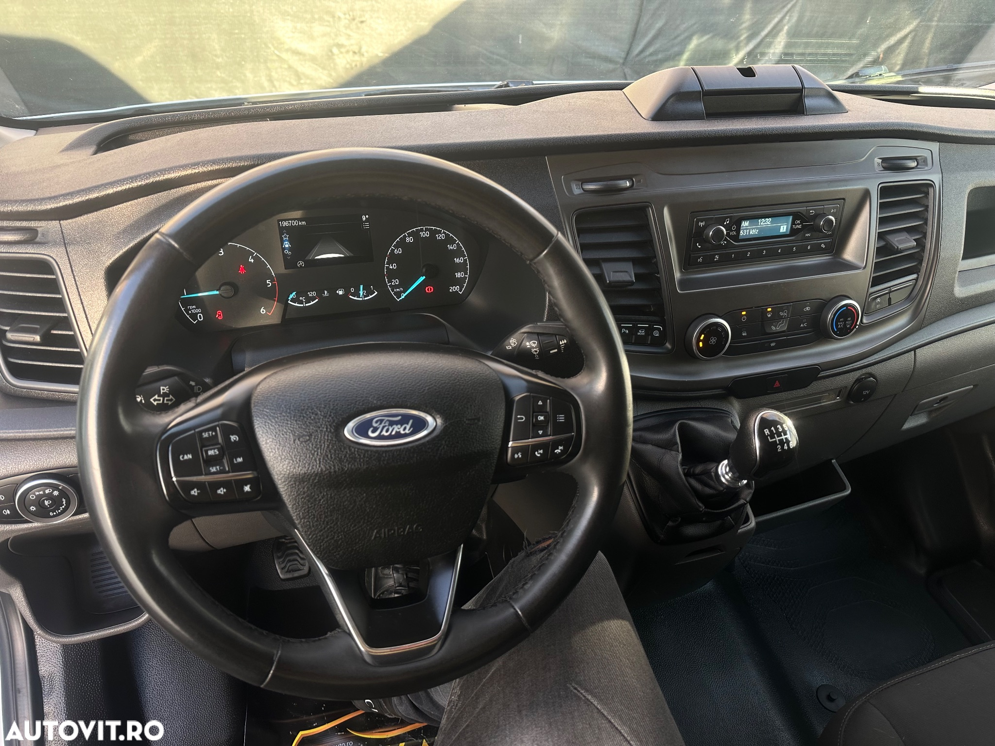 Ford Transit - 20