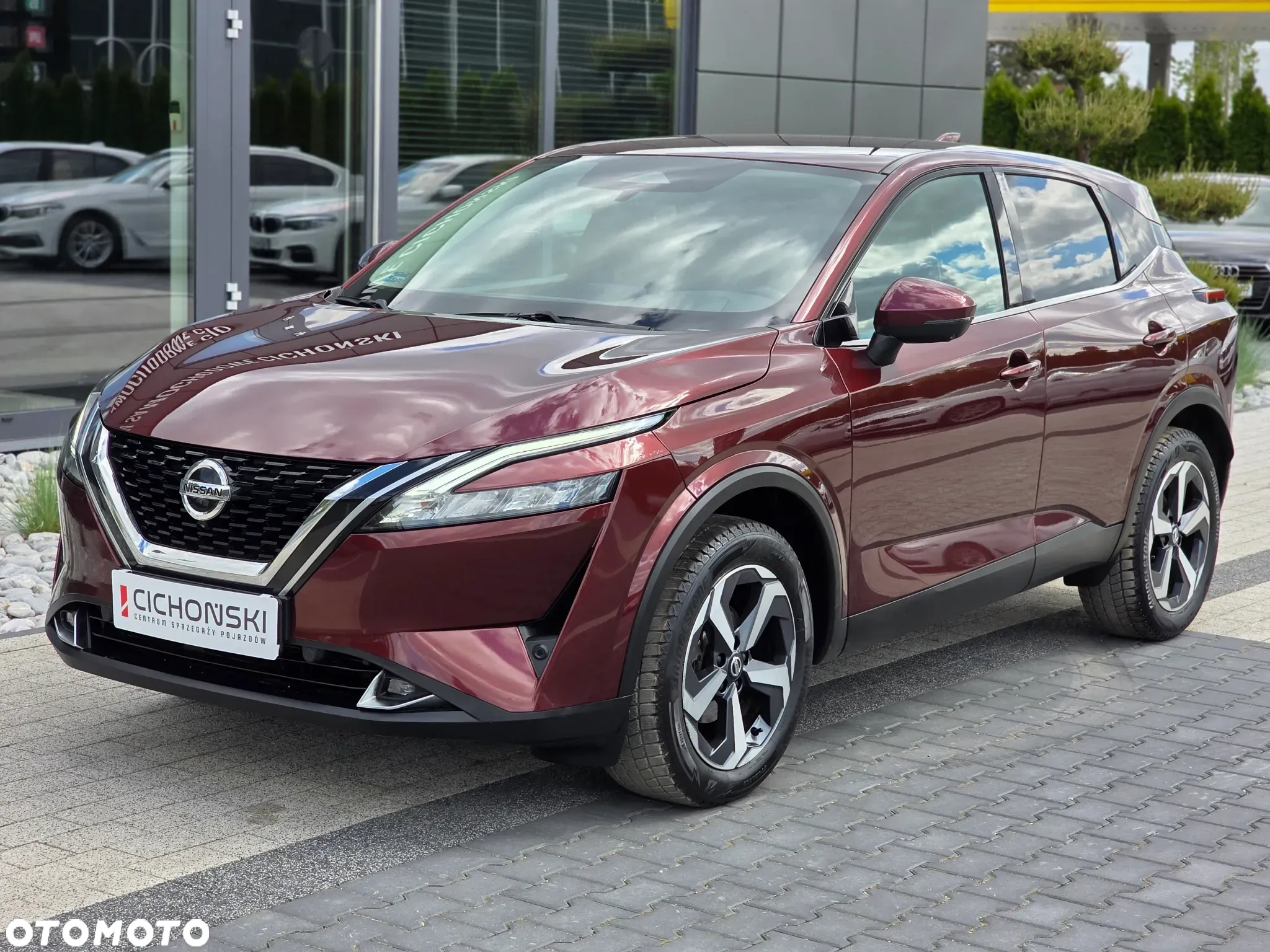 Nissan Qashqai 1.3 DIG-T mHEV N-Connecta Xtronic - 32