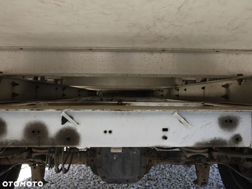 Ford Transit - Kontener z windą - 18