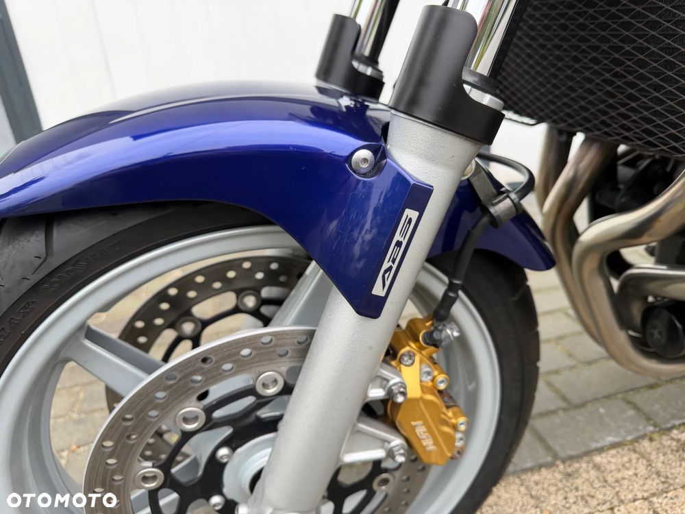 Honda CB - 9