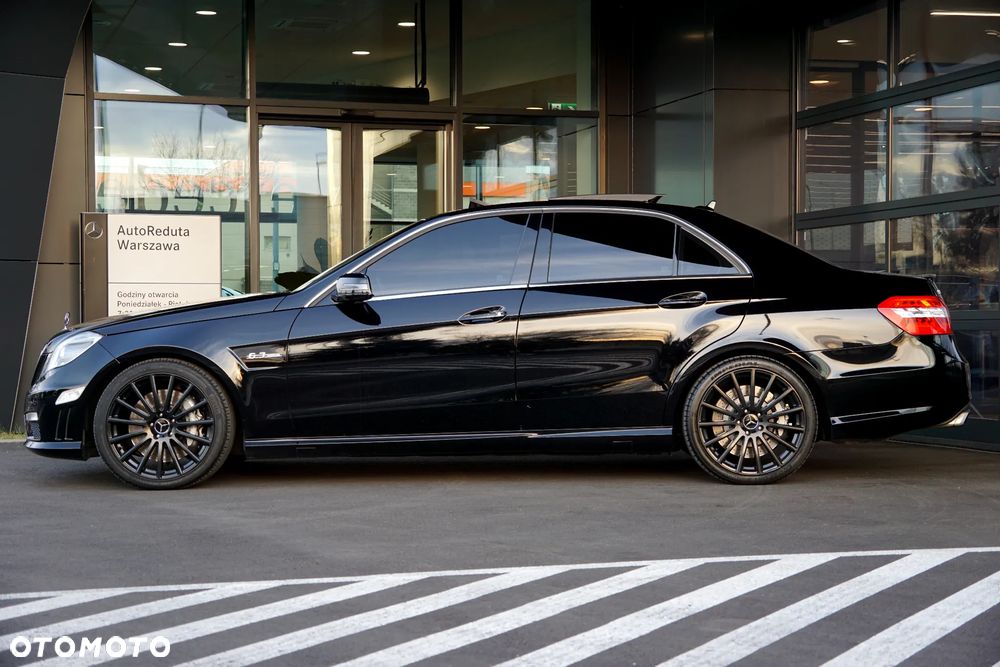 Mercedes-Benz Klasa E 63 AMG AMG Speedshift 7G-MCT - 4