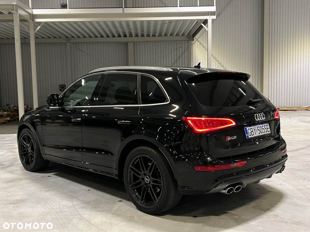 Audi SQ5 - 10