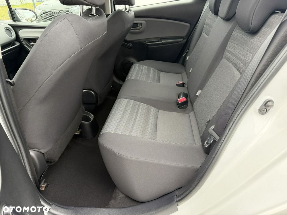 Toyota Yaris - 26