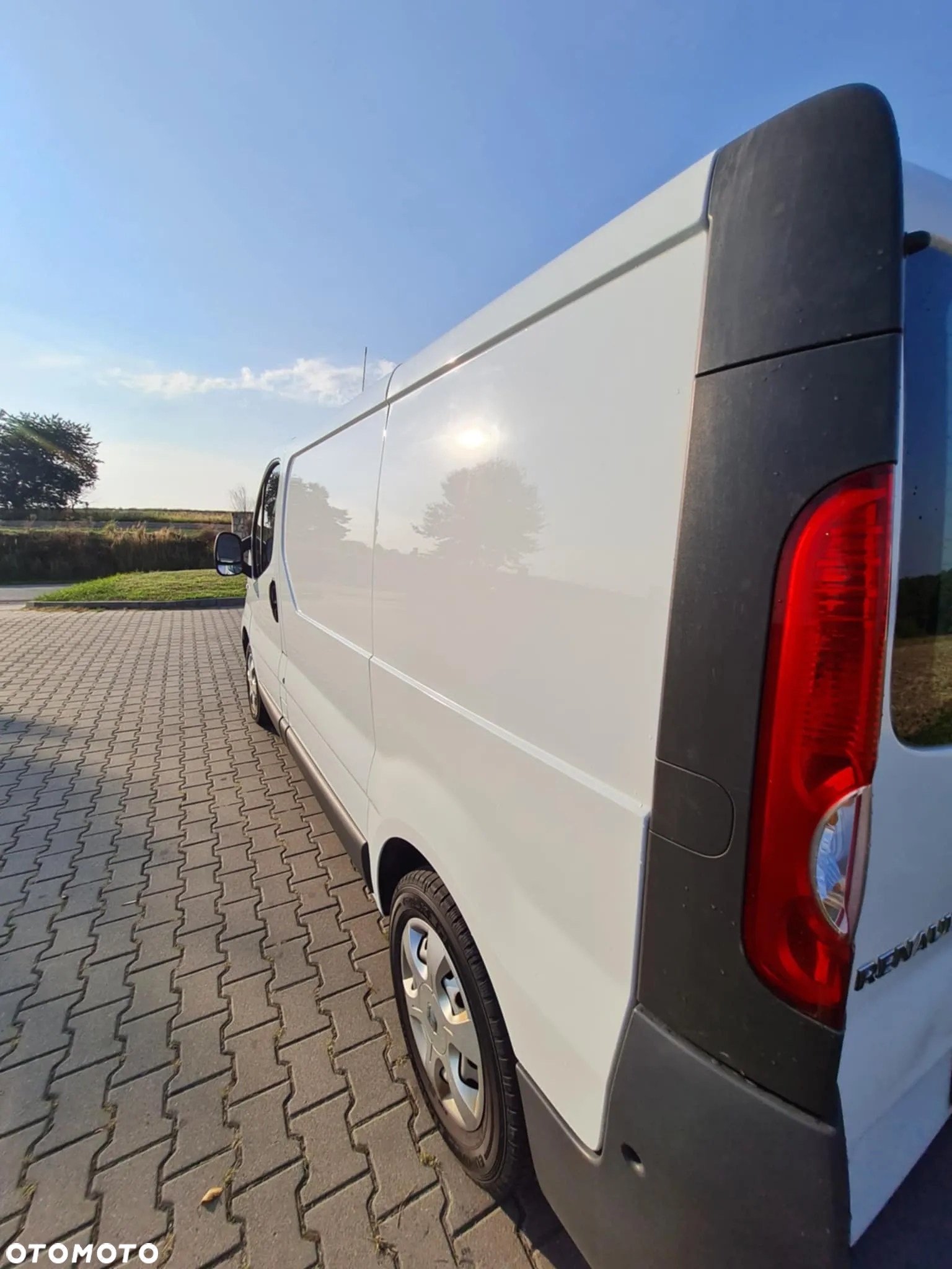 Renault Trafic - 15
