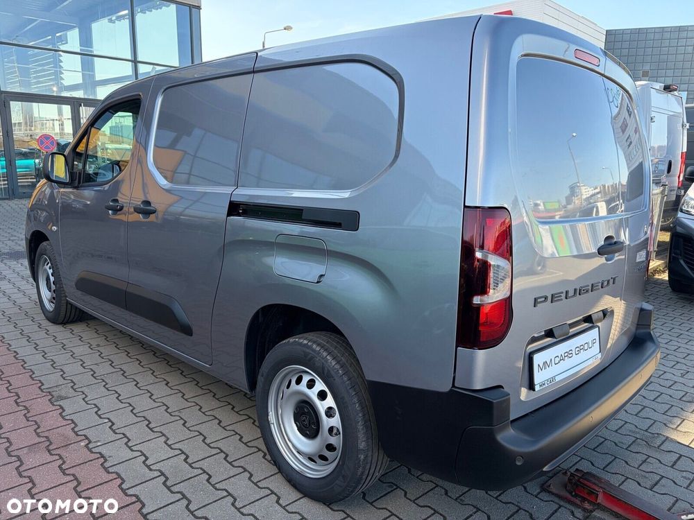 Peugeot partner Furgon XL 1.5 T.Diesel 130KM Automat - 6