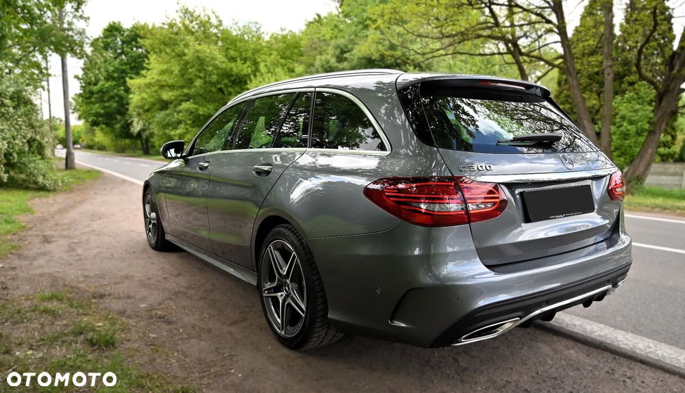 Mercedes-Benz Klasa C - 19