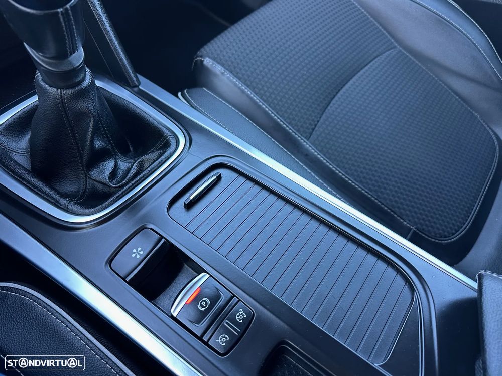 Renault Mégane 1.5 dCi Bose Edition - 10