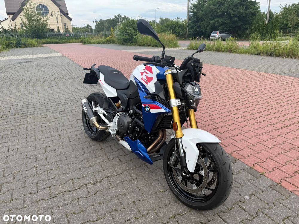 BMW F - 7