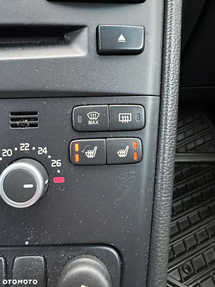 Volvo XC 90 D4 Geartonic Momentum - 26