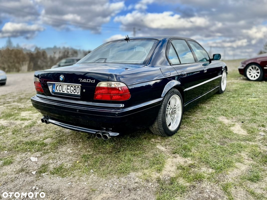 BMW Seria 7 740d - 5