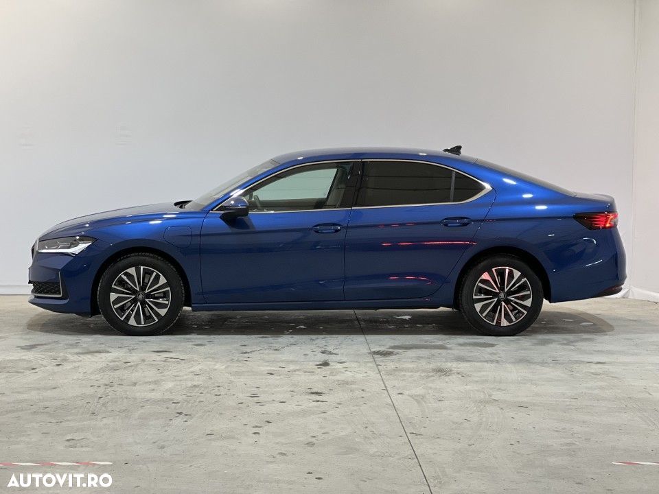 Skoda Superb - 2