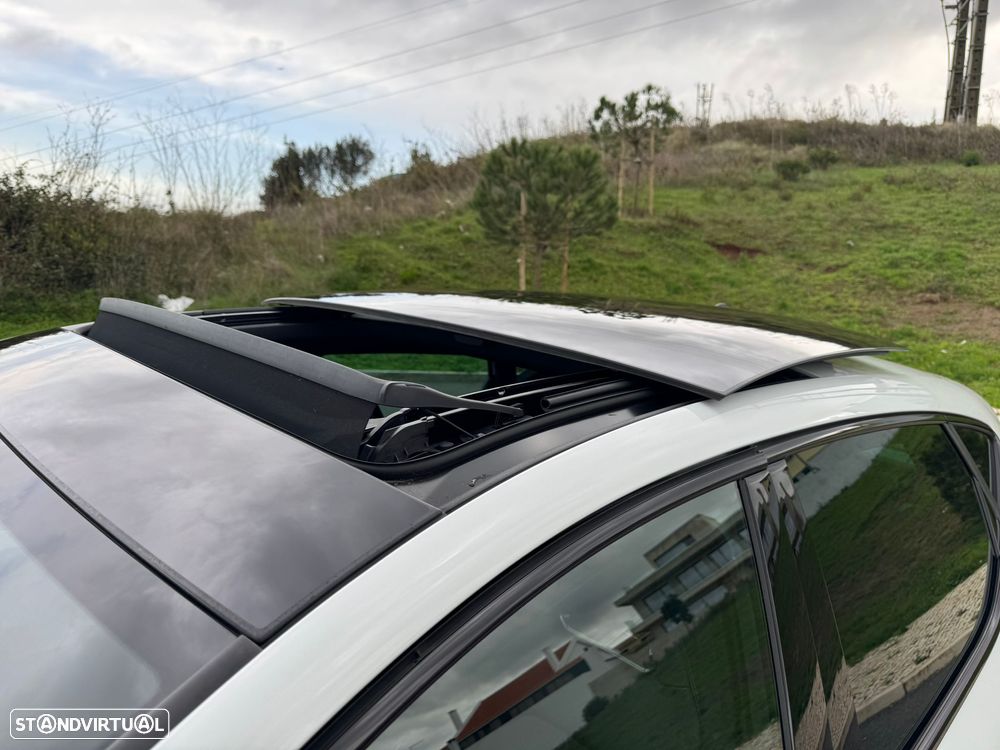 Cupra Leon 1.4 e-Hybrid VZ DSG - 11