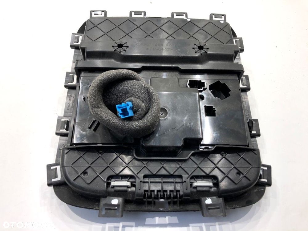 LAMPA SUFITOWA  MERCEDES-BENZ eSPRINTER Skrzynia (B910) 2020 - 2022 Electric (910.633) 85 kW [116 - 3