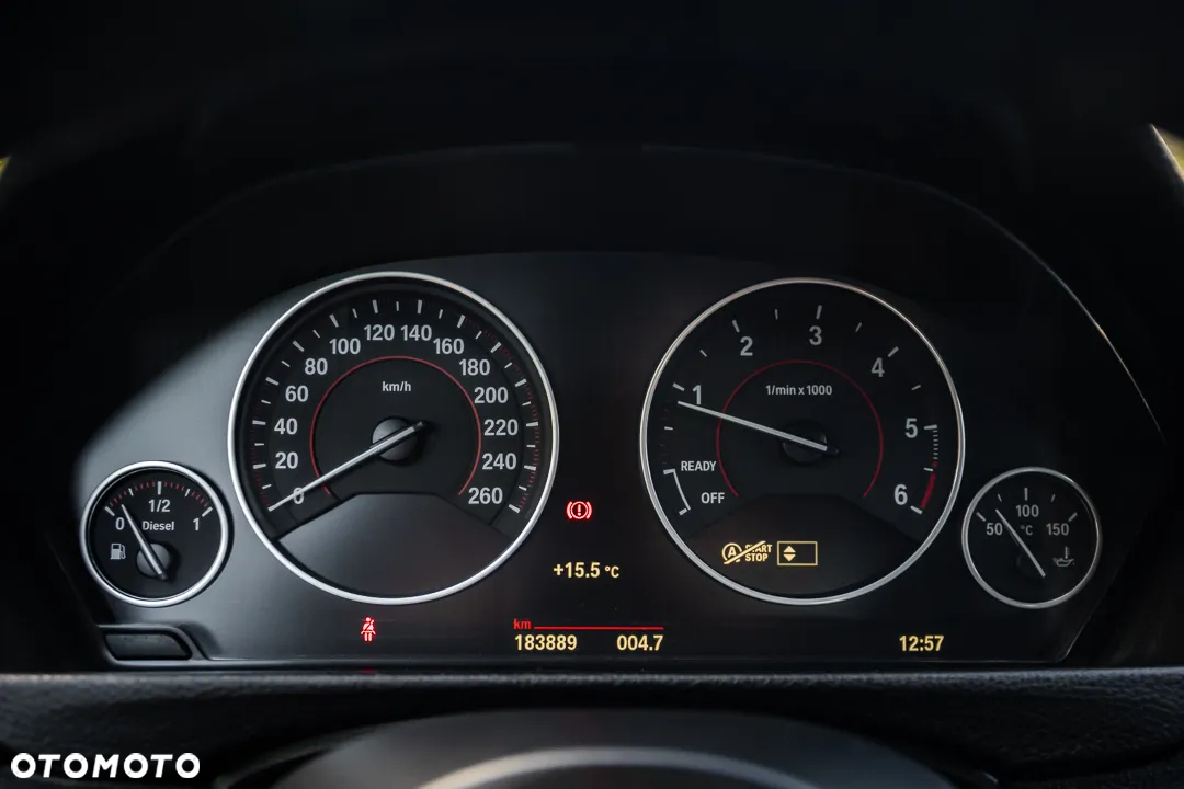 BMW Seria 3 320d xDrive M Sport - 29