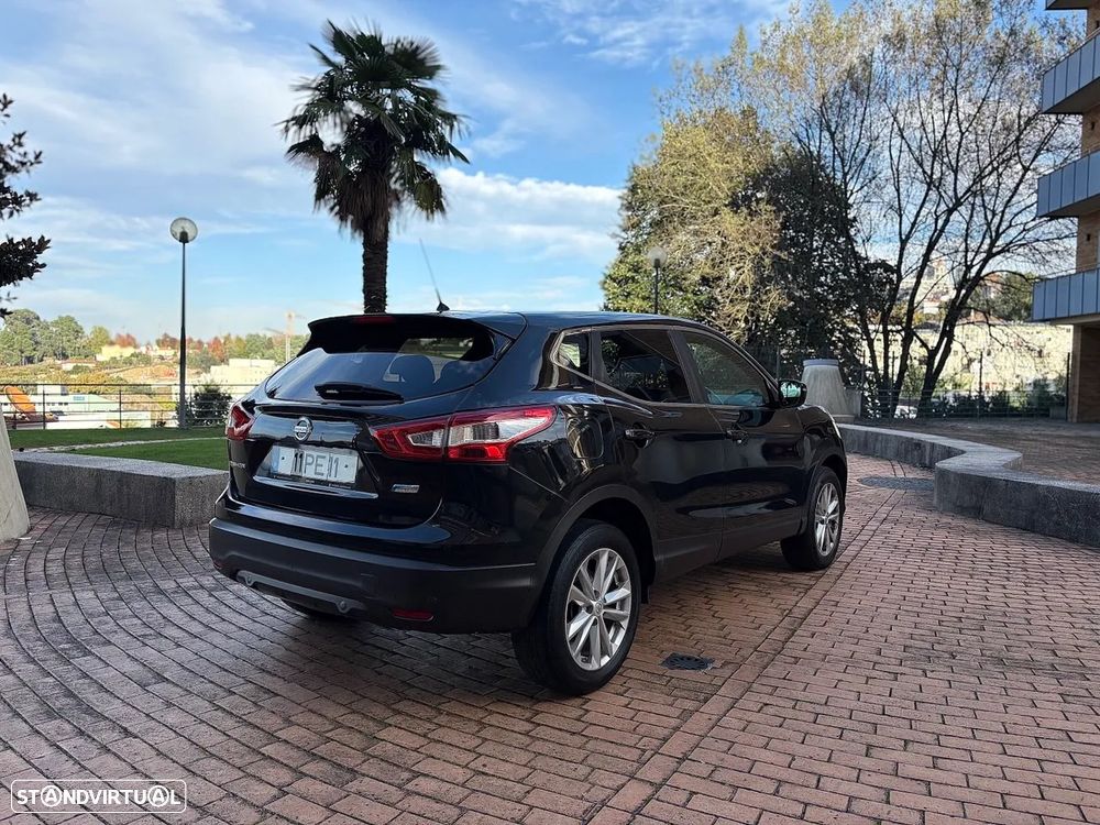 Nissan Qashqai 1.5 dCi Black Edition - 4
