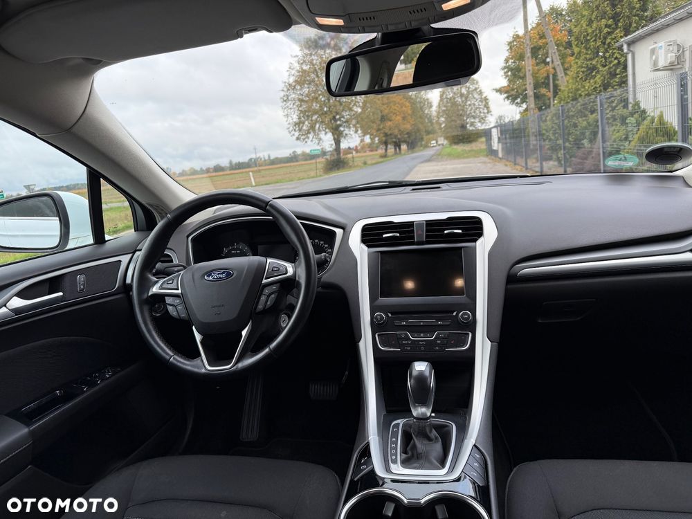Ford Mondeo - 17