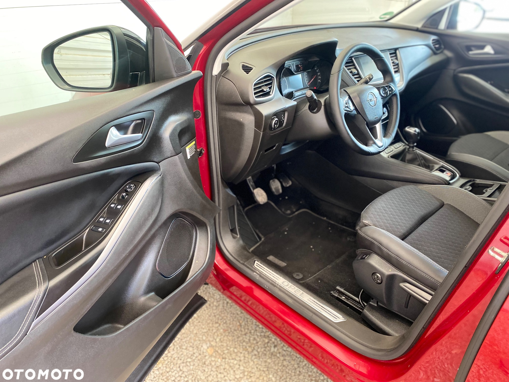 Opel Grandland X 1.5 D Start/Stop INNOVATION - 8