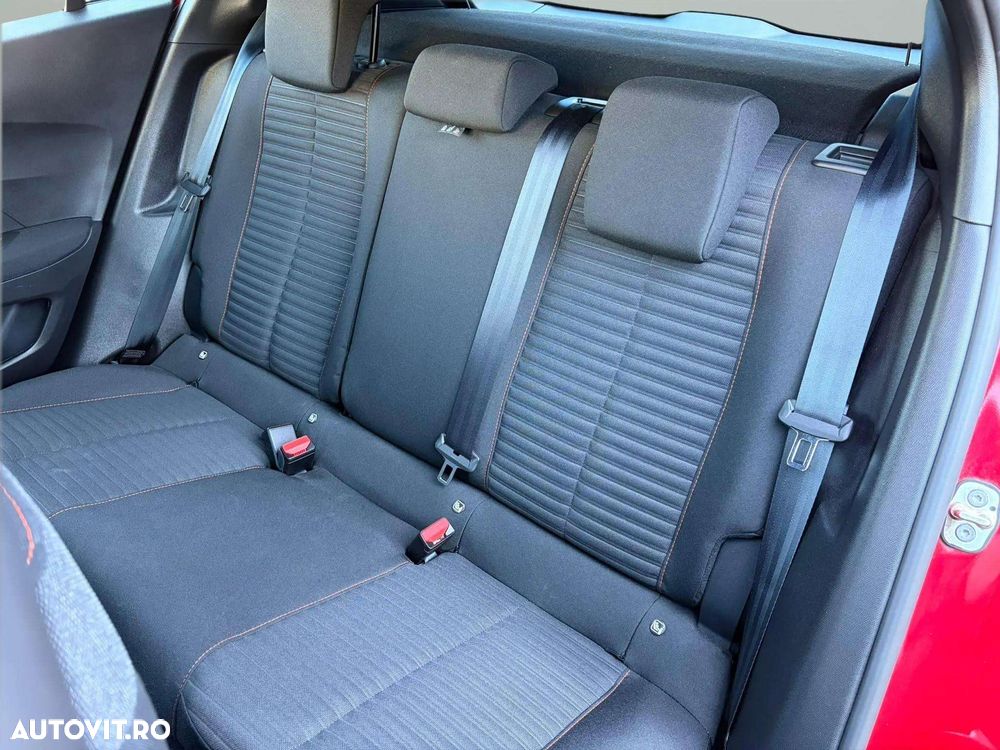 Peugeot 2008 1.2 L PureTech STT Active - 21