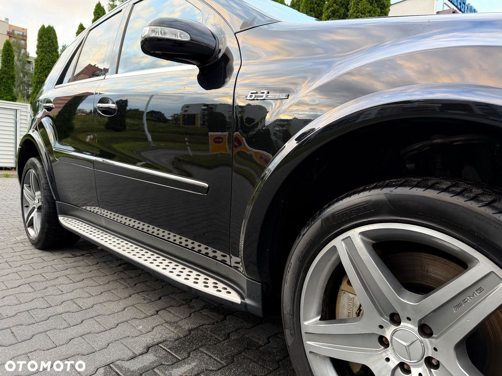 Mercedes-Benz ML 63 AMG 4Matic 7G-TRONIC - 12