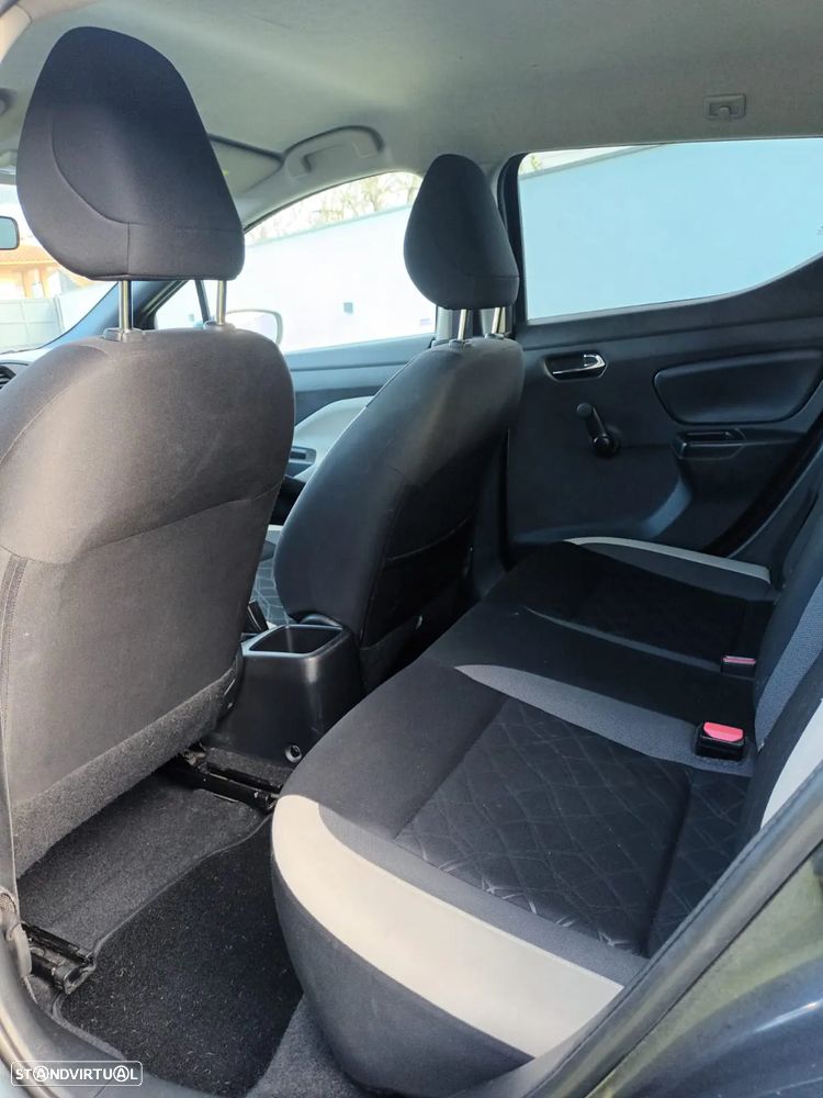 Nissan Micra 1.5 dCi N-Connecta S/S - 6