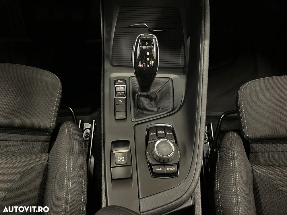 BMW X1 sDrive18d AT - 23