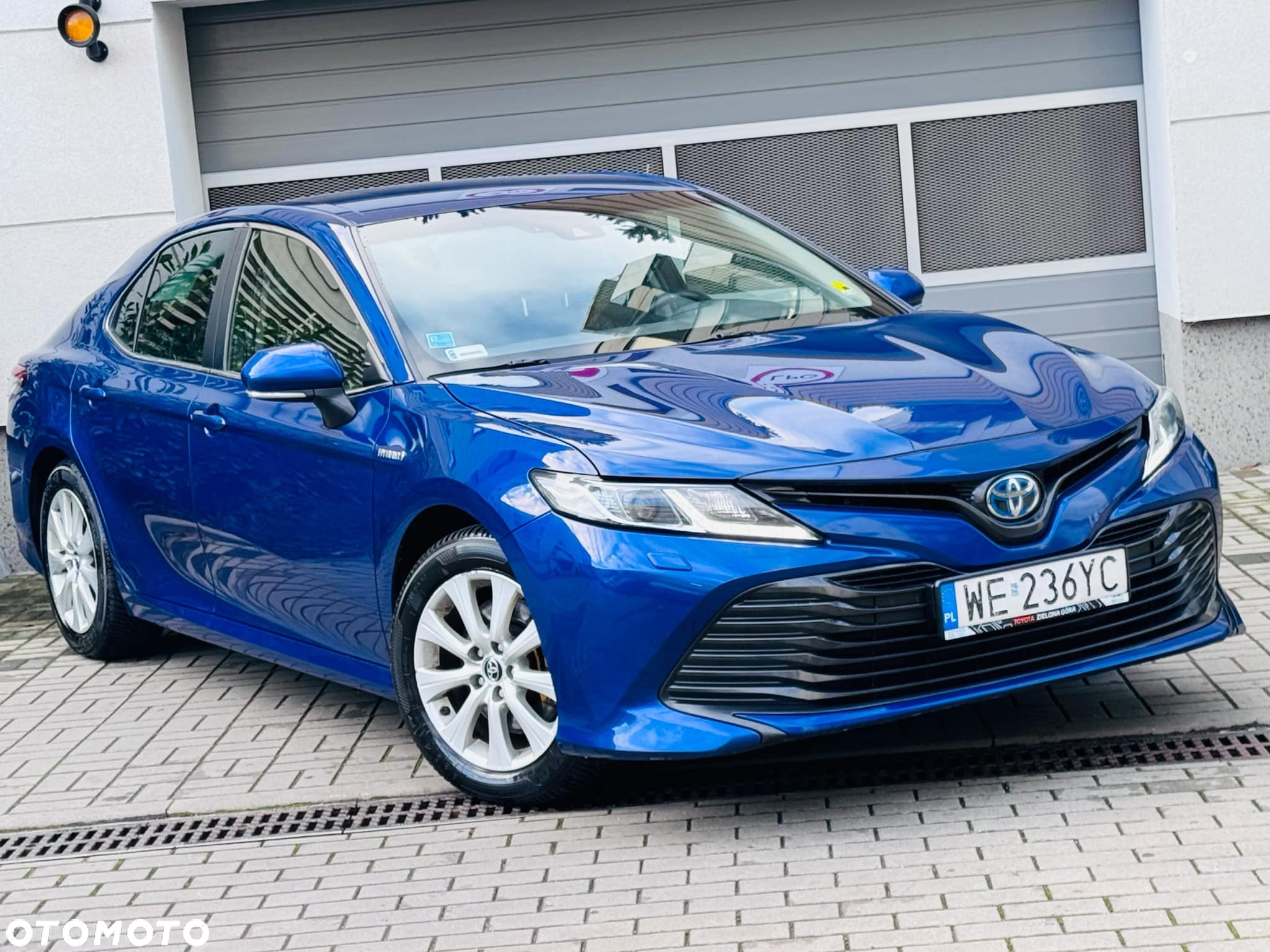 Toyota Camry 2.5 Hybrid Comfort CVT - 19