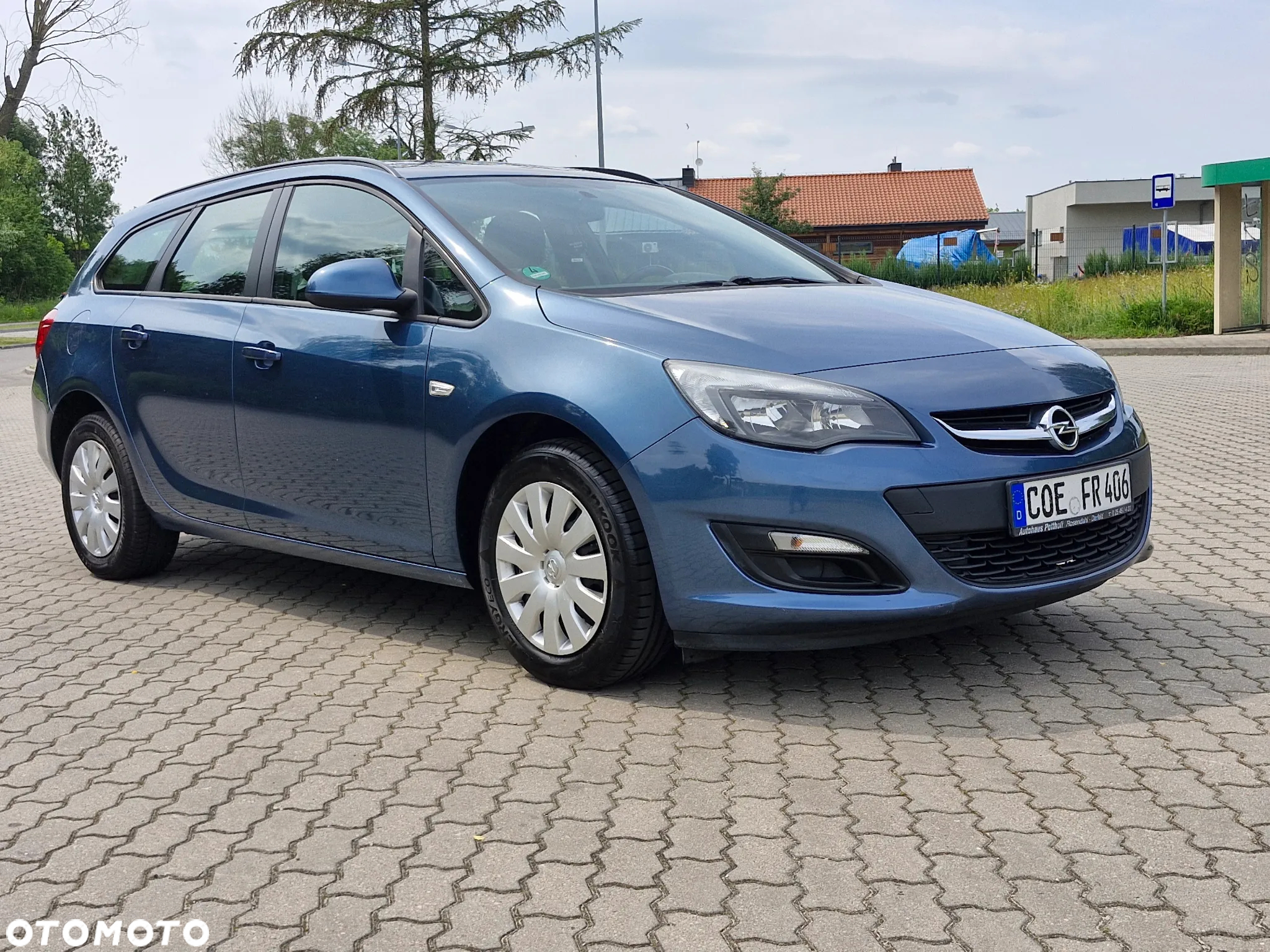 Opel Astra 1.7 CDTI DPF Cosmo - 8