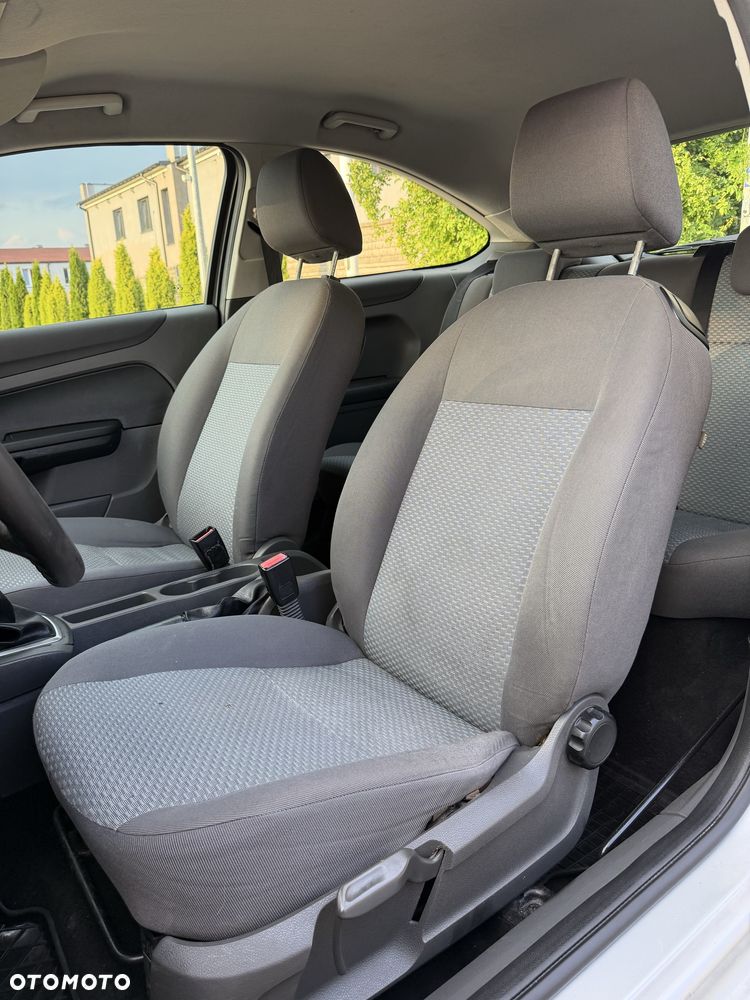 Ford Focus - 6