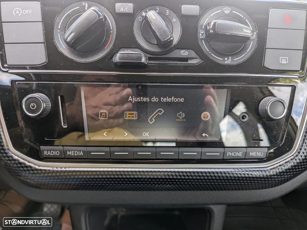 VW Up! 1.0 Move - 12