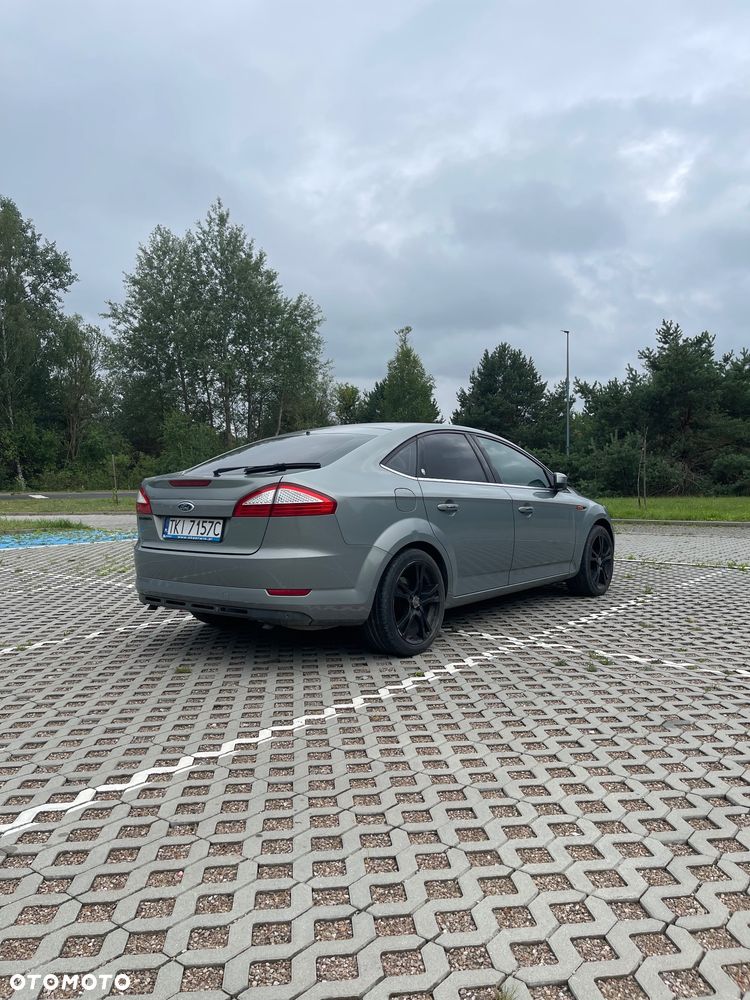 Ford Mondeo 2.5 Ghia - 3