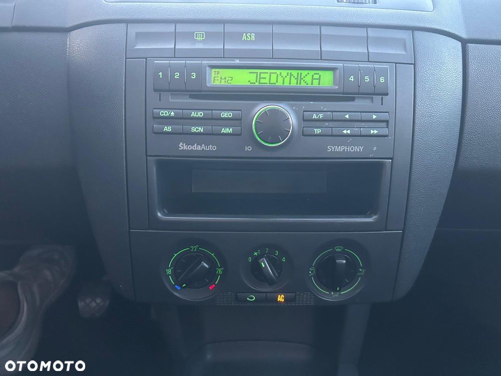 Skoda Fabia 1.4 16V Cool Edition - 10