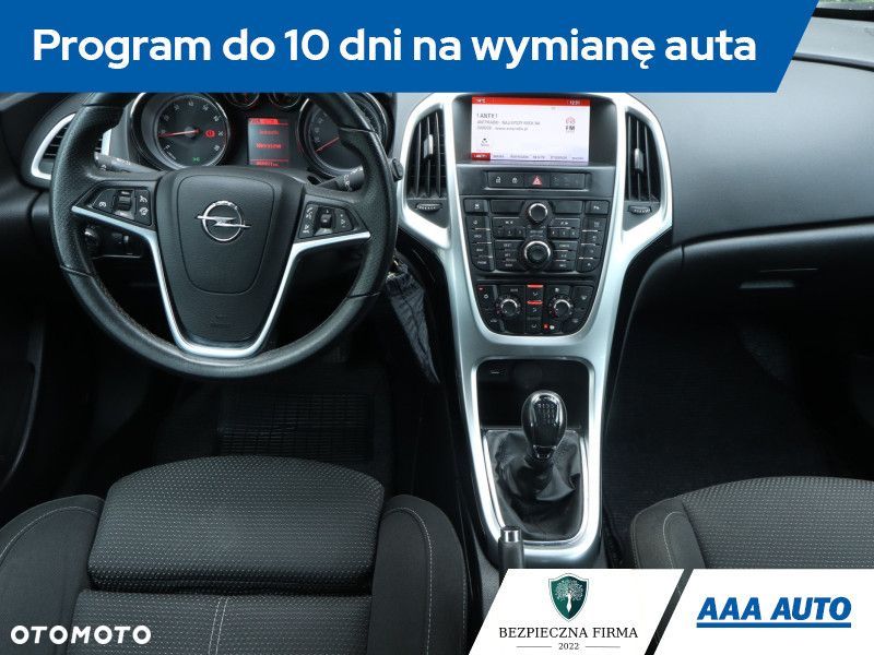 Opel Astra - 9