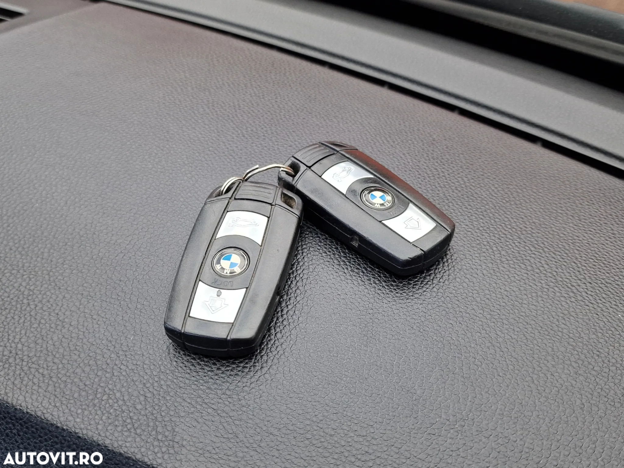 BMW Seria 3 318d - 27