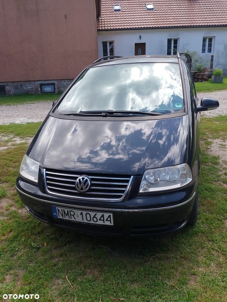 Volkswagen Sharan - 1