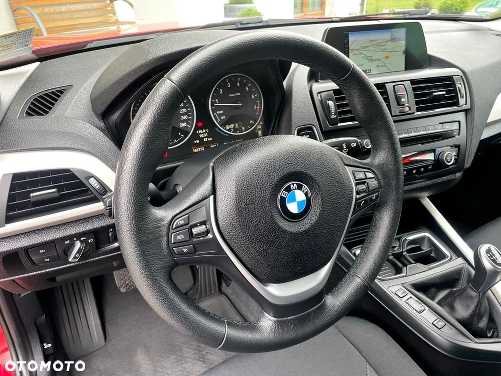 BMW Seria 1 116i Sport Line - 24