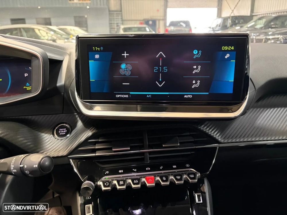 Peugeot e-2008 50 kWh Allure - 19