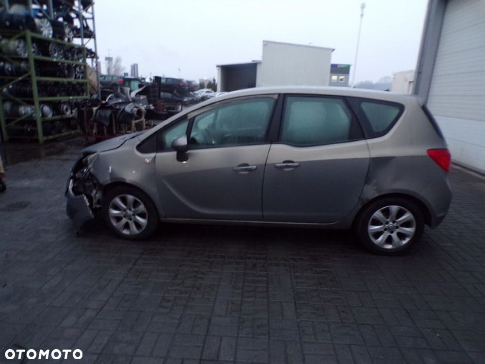 Części - Opel Meriva B 1.4 Twinport Ecotec 10r - 1