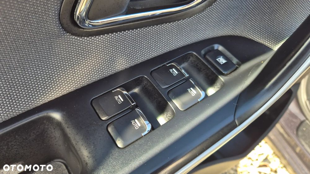 Kia Ceed 1.6 CRDi 136 ISG Dream Team Edition - 18