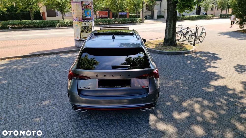 Skoda Octavia 2.0 TDI DSG RS - 7