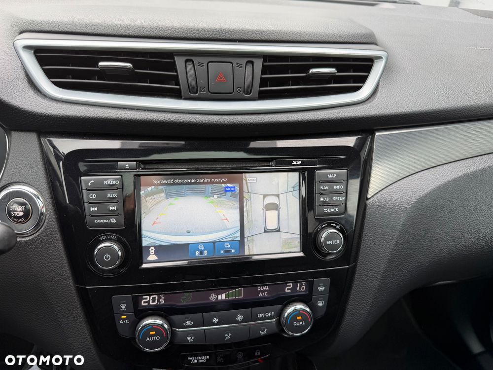 Nissan Qashqai 1.6 dCi Xtronic TEKNA+ - 20