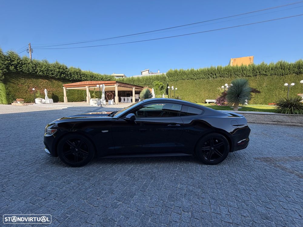Ford Mustang 2.3 Eco Boost Aut. - 14