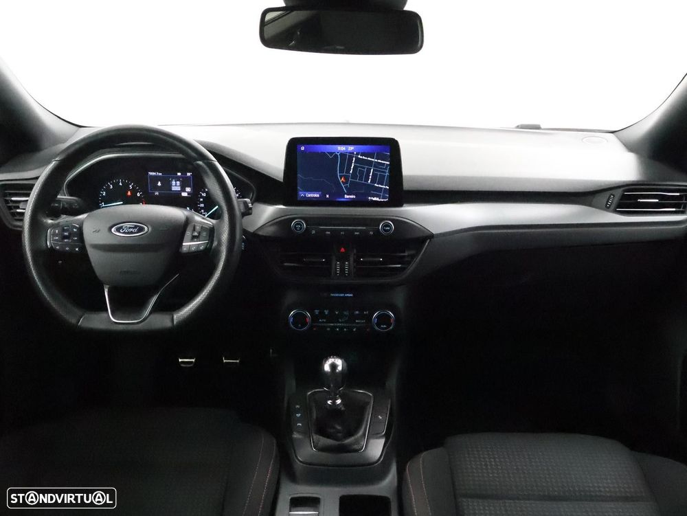 Ford Focus 1.0 EcoBoost MHEV ST-Line - 27