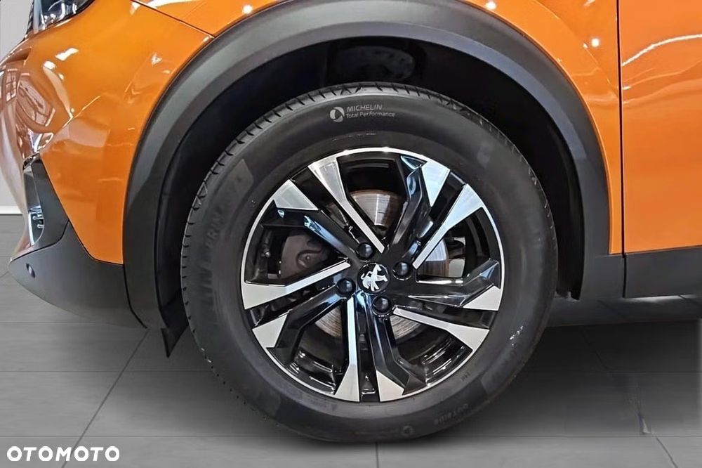 Peugeot 2008 1.5 BlueHDi Allure Pack S&S EAT8 - 15