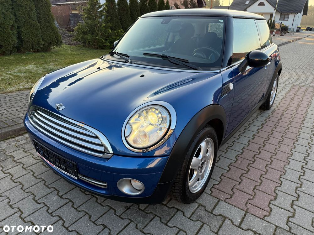 MINI Cooper 50 Mayfair - 1