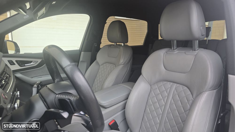 Audi SQ7 - 19