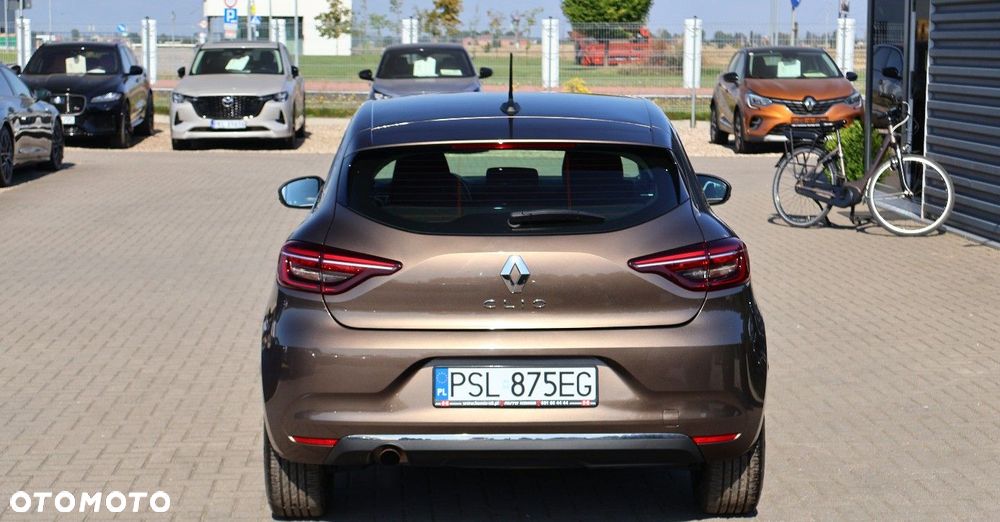Renault Clio - 7