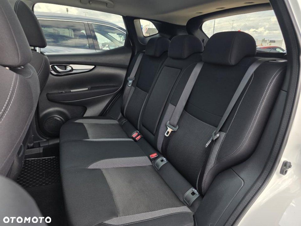 Nissan Qashqai - 15